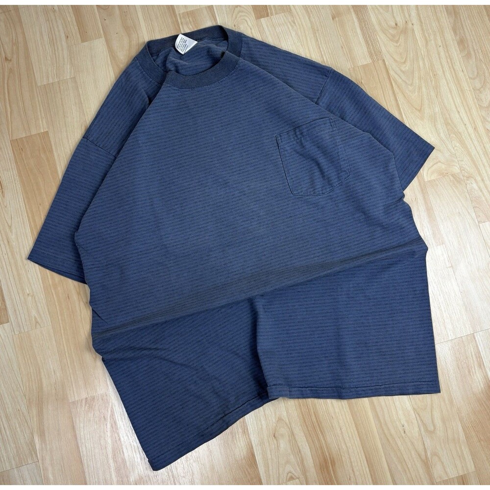 Vintage 90s Single Stitch Striped Pocket T-Shirt / Size Large